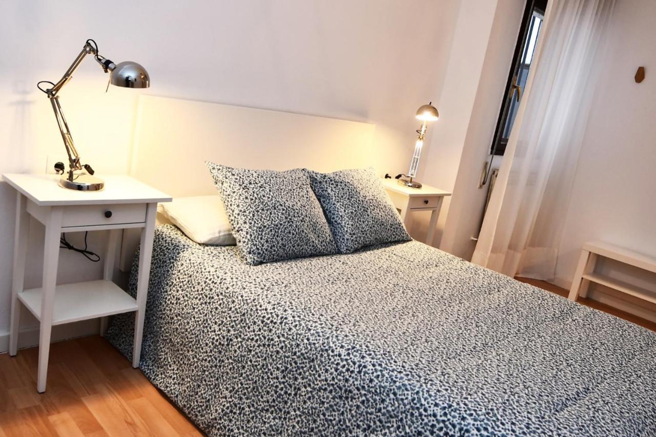 El Castano Apartment Onís Екстериор снимка